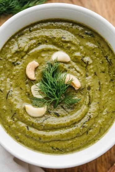 Vegan Creamy Spinach Soup